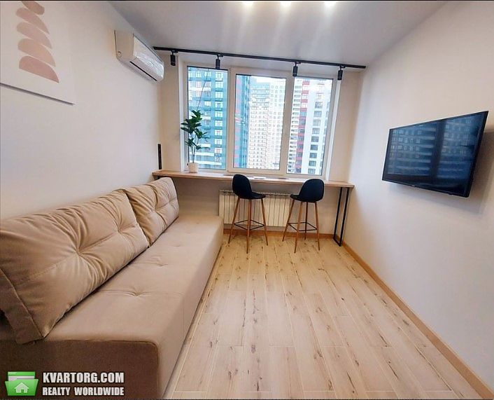 Rent out 1-room apartment. Киев, Сверстюка Евгения Марины — photo 8
