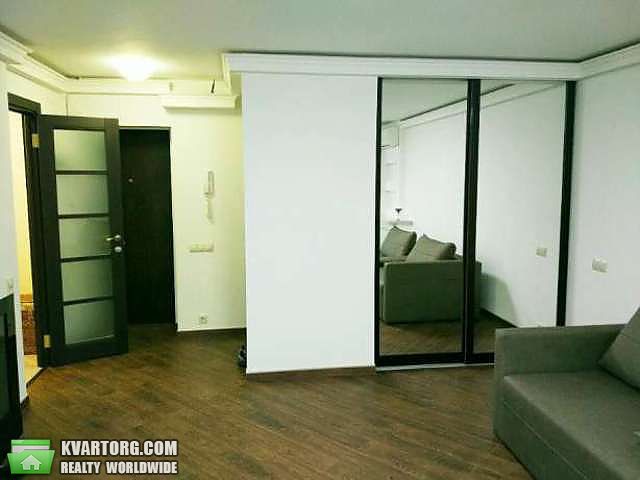 Rent out 1-room apartment. Киев,  Соломенская — photo 5