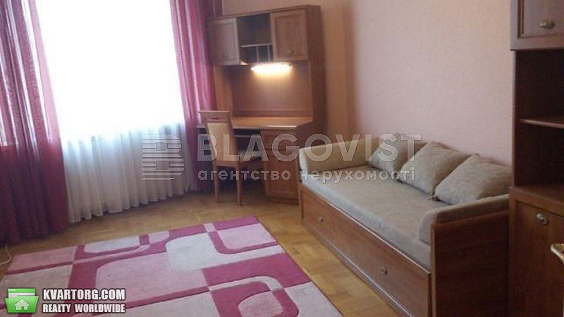 Rent out 4-room apartment. Киев,  Героев Сталинграда пр — photo 3