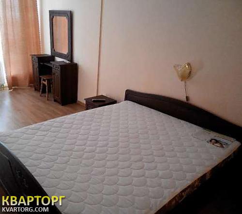 Rent out 1-room apartment. Киев, Моторный пер — photo 3