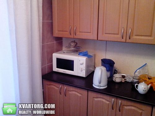 Sell 3-room apartment. Киев, Серафимовича — photo 1