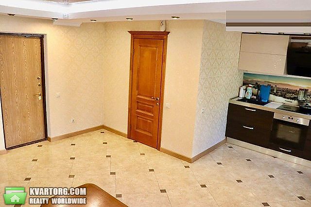 Sell 3-room apartment. Киев, Шептицкого — photo 1