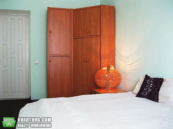 Rent out 3-room apartment. Киев,  Выборгская — photo 4