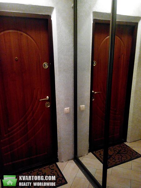 Rent out 1-room apartment. Киев, Комарова — photo 10