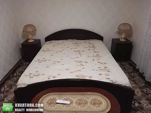 Rent out 2-room apartment. Киев, Декабристов — photo 1