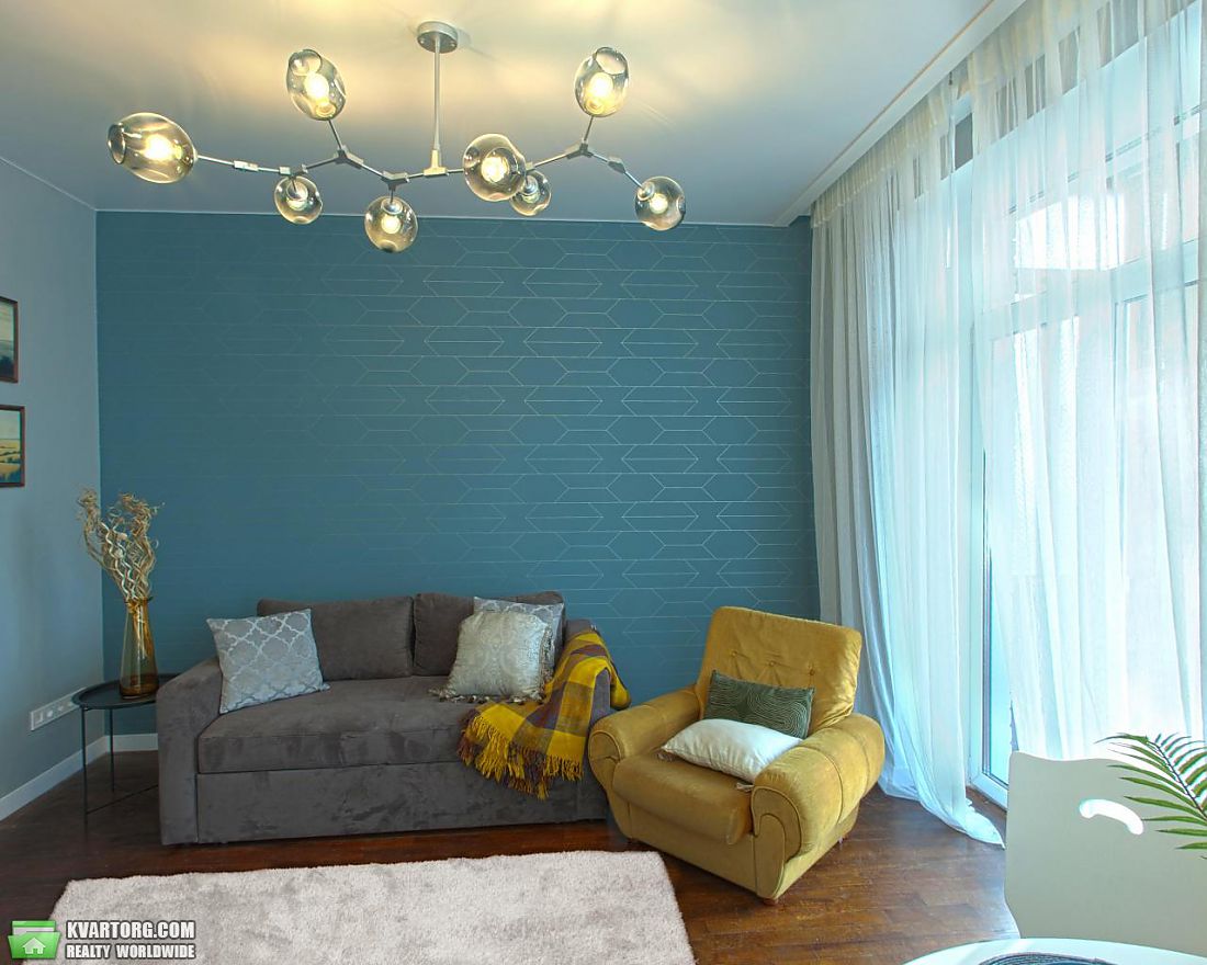 Rent out 2-room apartment. Киев,  Дружбы Народов бул — photo 4