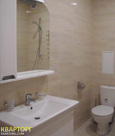 Rent out 2-room apartment. Киев,  Леси Украинки бул — photo 9