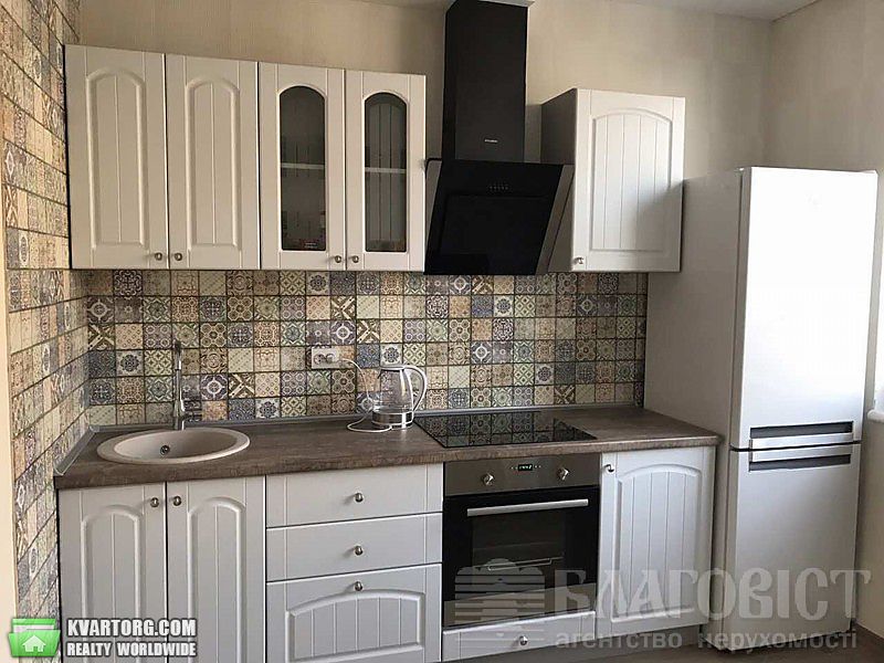 Sell 1-room apartment. Киев,  Ломоносова — photo 3