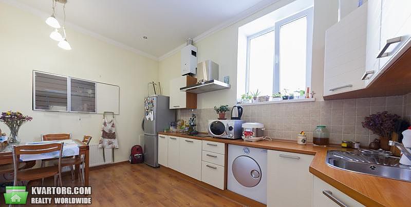 Sell 3-room apartment. Киев,  Бессарабская пл — photo 2
