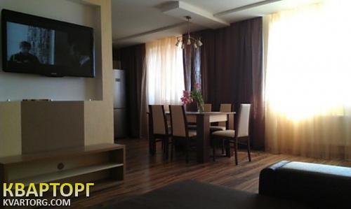 Rent out 2-room apartment. Киев,  Голосеевская — photo 3