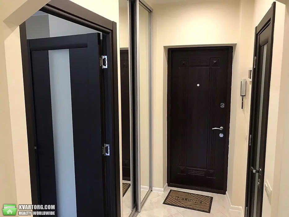 Rent out 1-room apartment. Львов,  Пулюя — photo 10