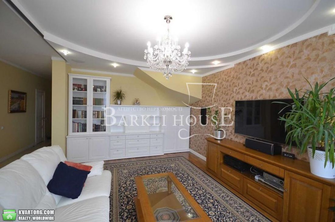 Rent out 3-room apartment. Киев,  Голосеевская — photo 10