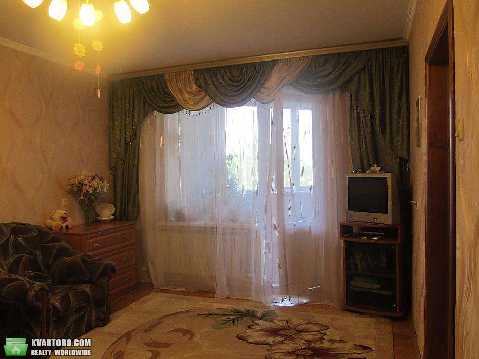 Sell 3-room apartment. Киев,  Чернобыльская — photo 1