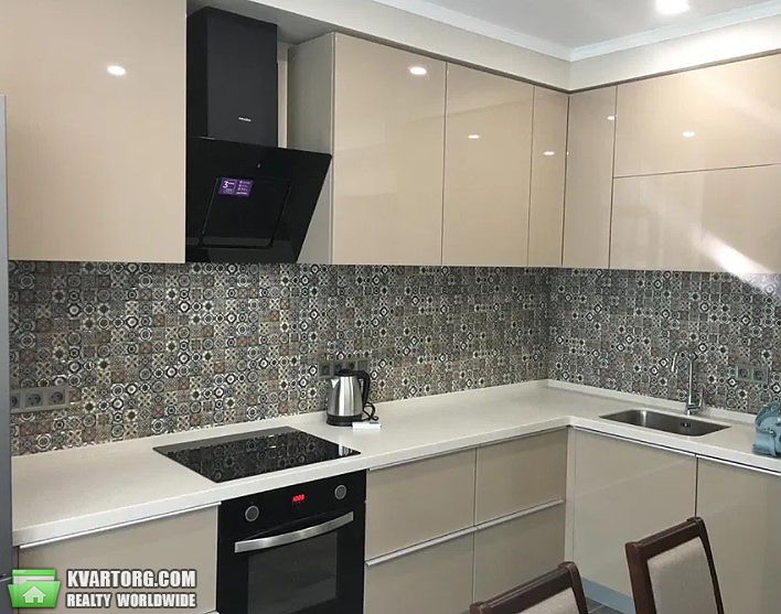 Rent out 2-room apartment. Киев, Днепровская наб — photo 3