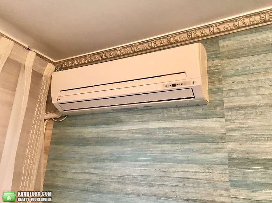 Sell 3-room apartment. Днепропетровск, Набережная Победы — photo 2