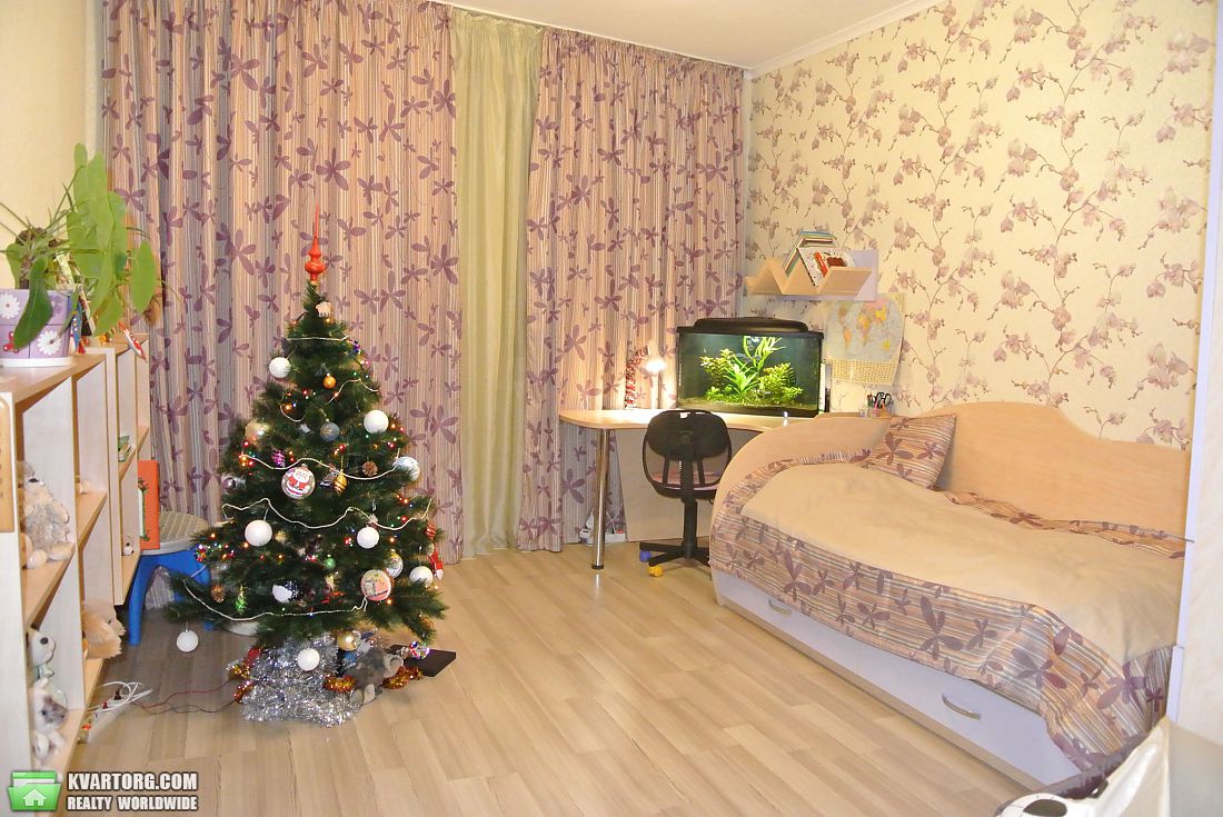 Sell 3-room apartment. Киев,  Амосова — photo 3