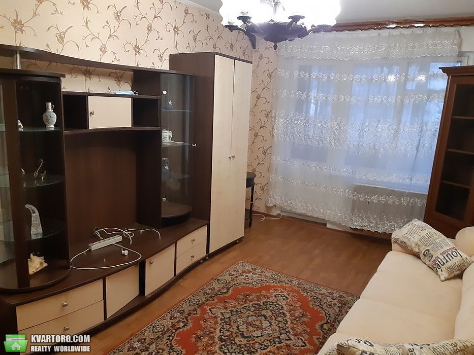 Rent out 1-room apartment. Одесса, ильфа и петрова — photo 1