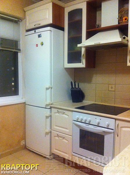 Sell 2-room apartment. Киев, Тростянецкая — photo 3
