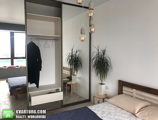 Rent out 2-room apartment. Киев,  Вильямса — photo 4
