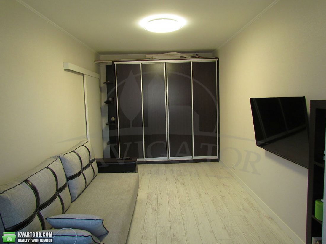 Sell 1-room apartment. Киев,  Оболонский пр — photo 3