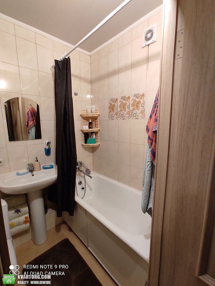 Sell 1-room apartment. Киев,  Жмеринская — photo 3