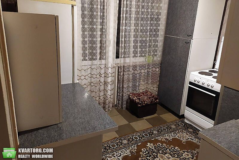 Sell 3-room apartment. Киев,  Ватутина пр — photo 1