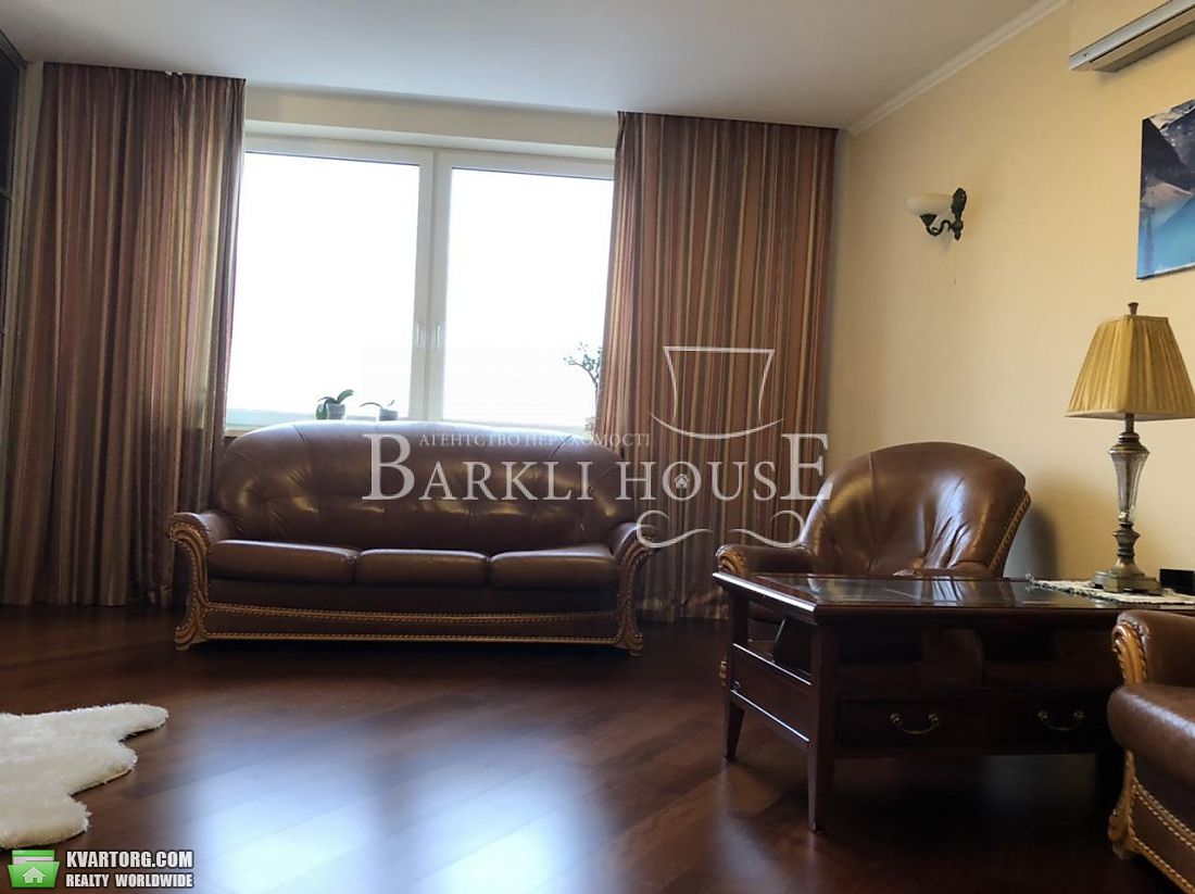 Rent out 3-room apartment. Киев,  Окипной — photo 6