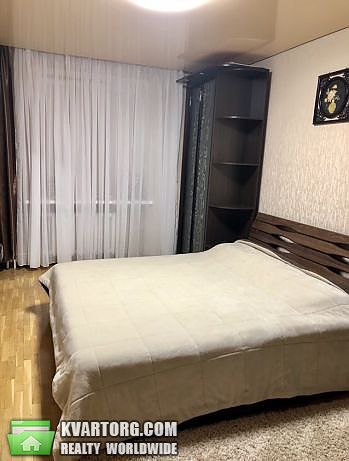 Rent out 2-room apartment. Киев,  Харьковское шоссе — photo 5