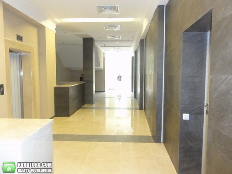 Rent out office. Киев,  Фрунзе — photo 1
