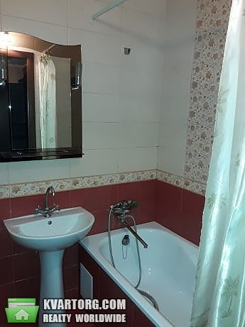 Rent out 1-room apartment. Киев, Академика Глушкова — photo 8