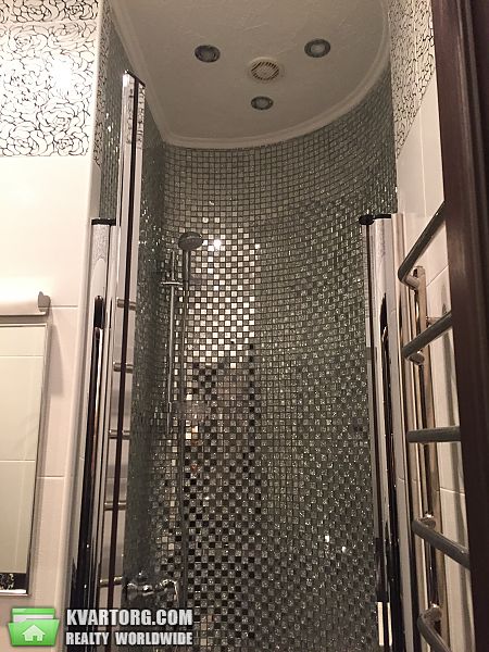 Rent out 2-room apartment. Киев, Госпитальный пер — photo 4