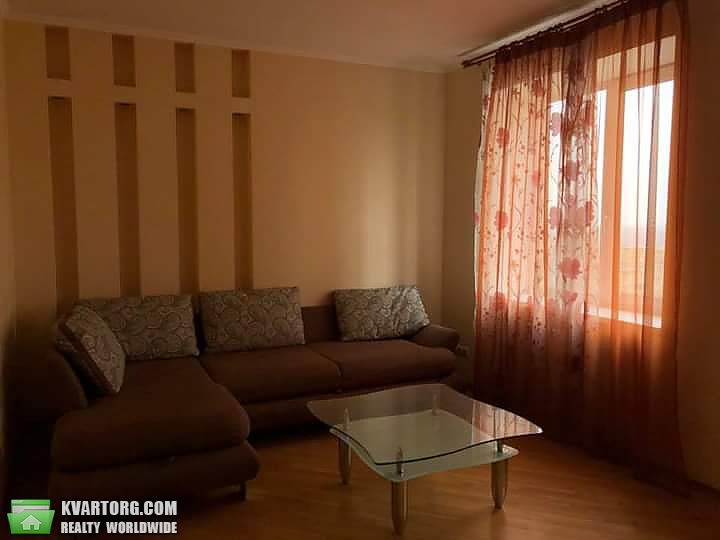 Rent out 3-room apartment. Киев,  Никольско-Слободская — photo 7
