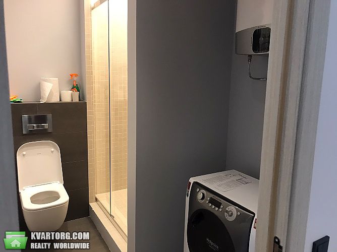Rent out 2-room apartment. Киев,  Филатова — photo 9