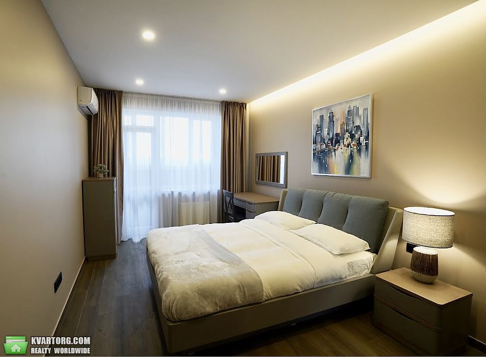 Rent out 2-room apartment. Киев,  Победы пр — photo 1