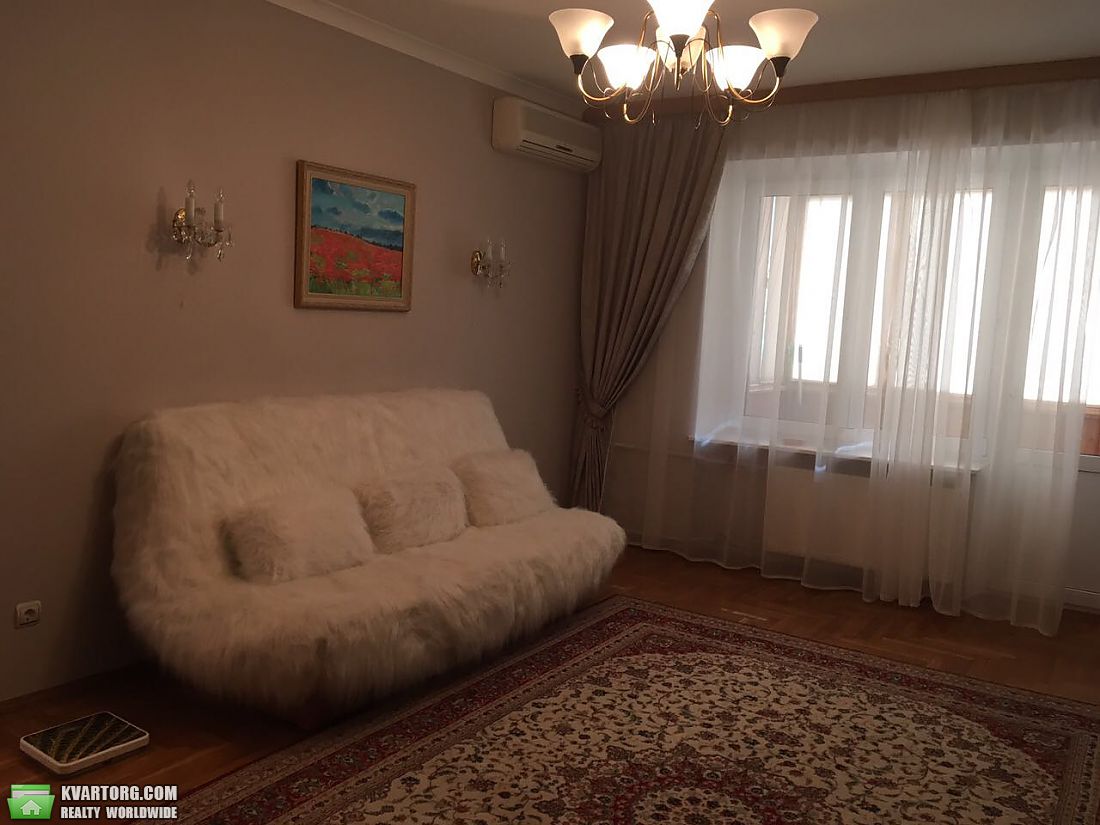 Rent out 3-room apartment. Киев,  Леси Украинки бул — photo 6
