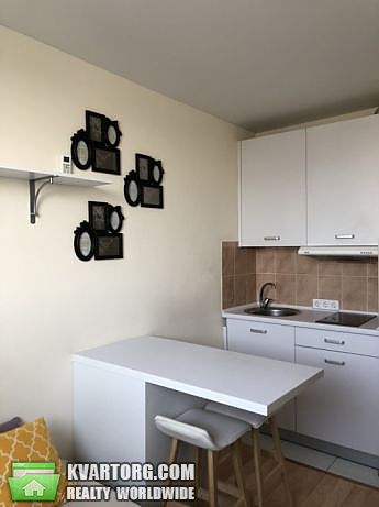 Rent out 1-room apartment. Киев,  Машиностроительная — photo 4