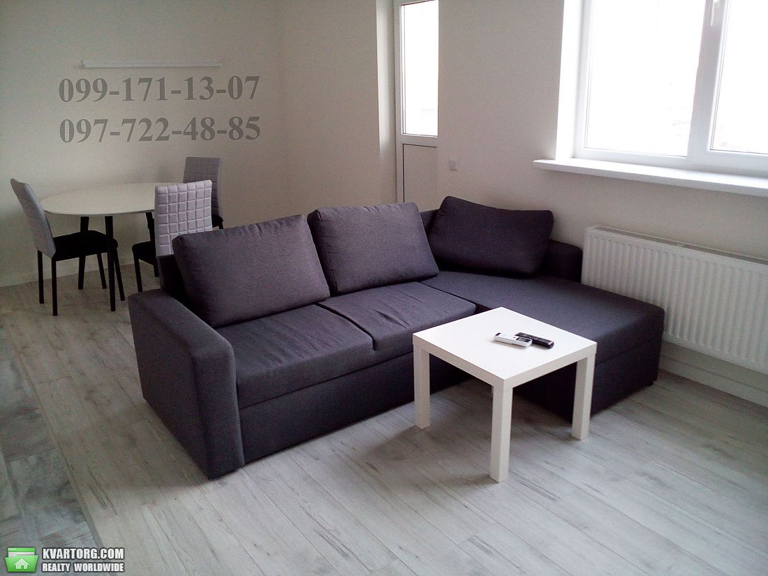 Rent out 3-room apartment. Киев,  Андрющенко — photo 9