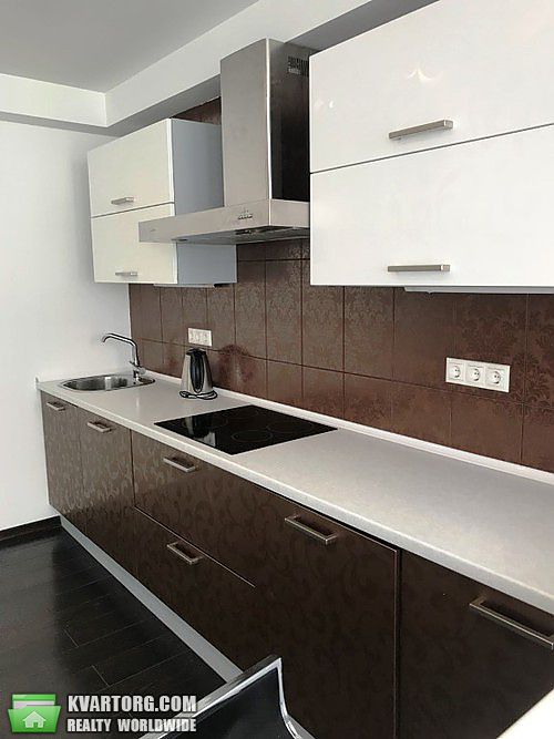 Rent out 2-room apartment. Киев,  Голосеевская — photo 2