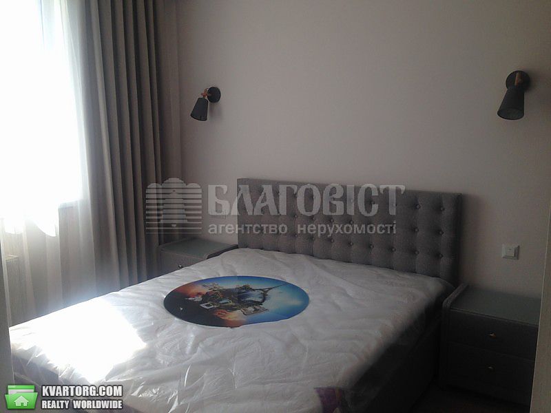 Rent out 2-room apartment. Киев,  Драгомирова — photo 1