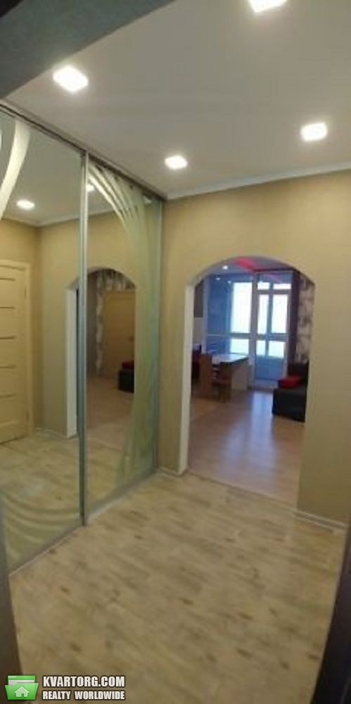 Sell 2-room apartment. Киев,  Правды пр — photo 3