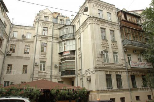 Rent out office. Киев, Ярослава Вал — photo 1