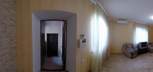 Sell house. Одесса, улица Толбухина — photo 1