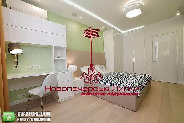 Sell 4-room apartment. Киев,  Драгомирова — photo 3
