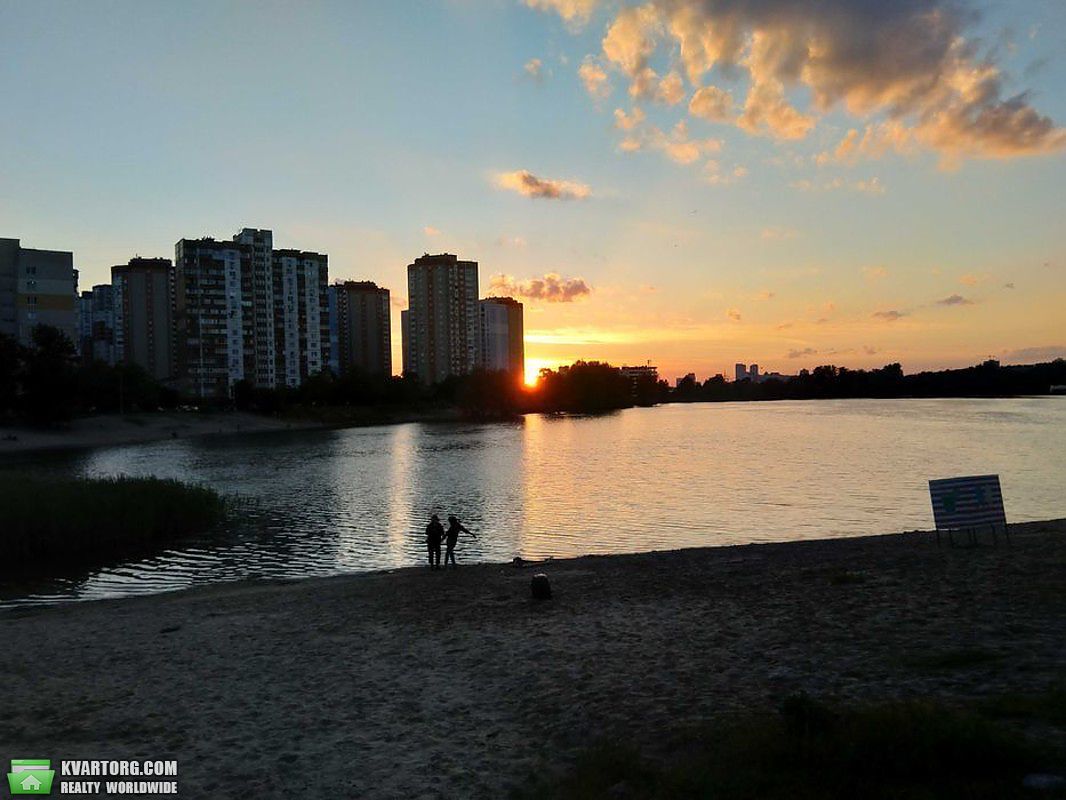 Sell 3-room apartment. Киев,  Драгоманова — photo 2