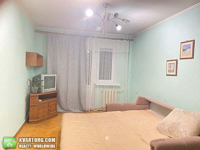 Rent out 2-room apartment. Киев,  Лепсе бул — photo 4
