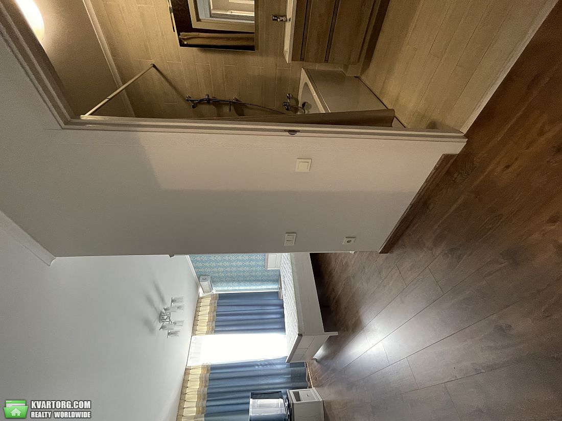 Rent out 2-room apartment. Киев,  Осокорская — photo 7