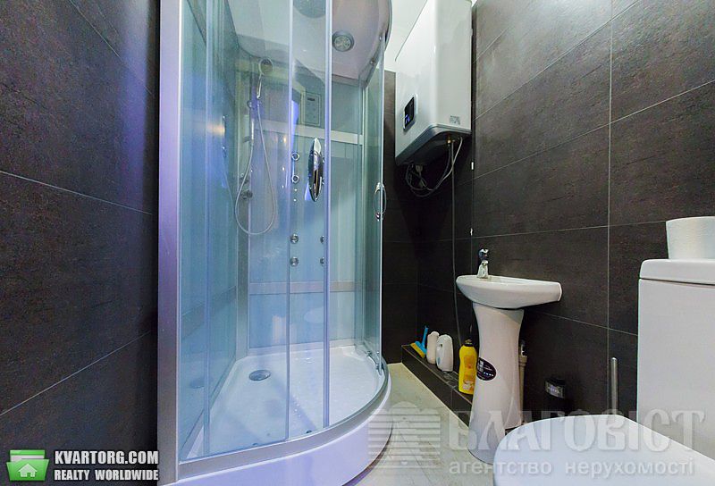 Sell 3-room apartment. Киев, Регенераторная — photo 10
