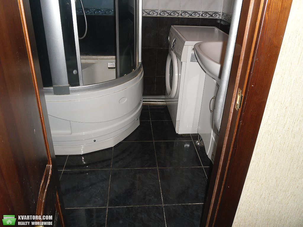 Sell 2-room apartment. Киев,  Вишняковская — photo 10