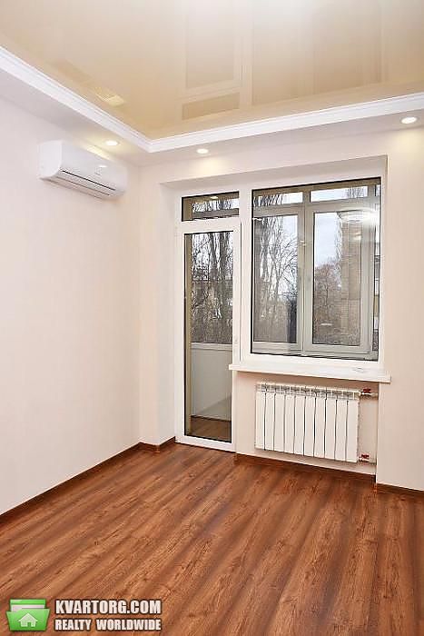 Sell 2-room apartment. Киев,  Уманская — photo 2