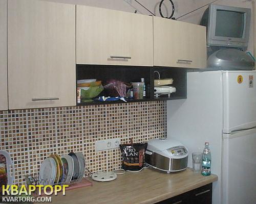 Sell 1-room apartment. Киев,  Миропольская — photo 2